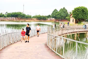 TPHCM: Không ngừng nâng cao đời sống người dân