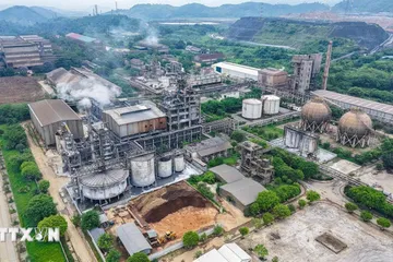 Toàn cảnh nhà máy sản xuất phân bón DAP Lào Cai. (Ảnh: Hoàng Hiếu/TTXVN)