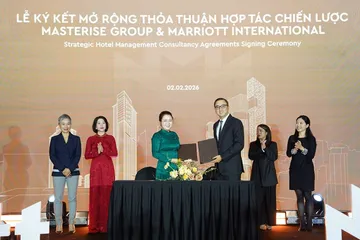 Lễ ký kết các dự án giữa Masterise Group và Marriott International.
