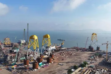 Chân đế điện gió ngoài khơi của Tập đoàn Petrovietnam. Ảnh vietnamnet.vn