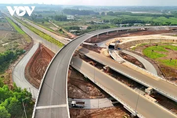 Một đoạn tuyến cao tốc Biên Hoà - Vũng Tàu đã hoàn thành.