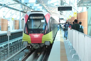 Hà Nội đề xuất miễn phí vé xe buýt, metro trong dịp nghỉ lễ