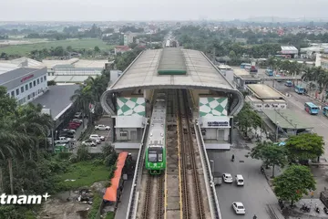 Tuyến đường sắt đô thị Cát Linh-Hà Đông đã được đưa vào vận hành, khai thác. (Ảnh: Việt Hùng/Vietnam+) 