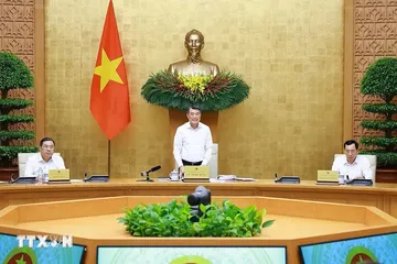 Thủ tướng Lê Minh Hưng chủ trì phiên họp Chính phủ thường kỳ tháng 5 năm 2026. (Ảnh: TTXVN) 