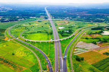 Đầu tư 21.600 tỷ đồng mở rộng 2 tuyến cao tốc đi qua Cần Thơ và An Giang