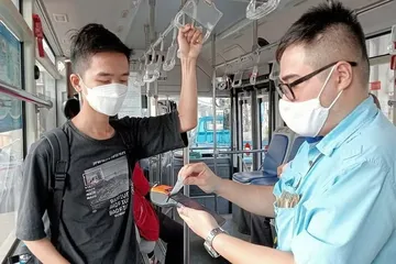 Hà Nội hiện đại hóa hệ thống vé xe buýt