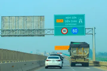 Đoạn tuyến cao tốc Nghi Sơn - Diễn Châu sẽ được mở rộng theo quy hoạch. Ảnh: HÀ PHƯƠNG
