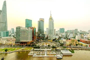 Bài 1: Tầm nhìn không chỉ nằm ở bảng xếp hạng