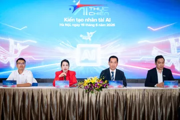 Techcombank tiếp tục đồng tổ chức và tài trợ độc quyền 'AI Thực Chiến'