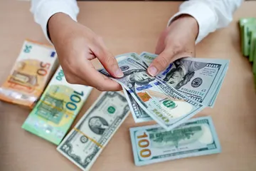 Phi USD hóa, tham vọng hay ảo vọng?