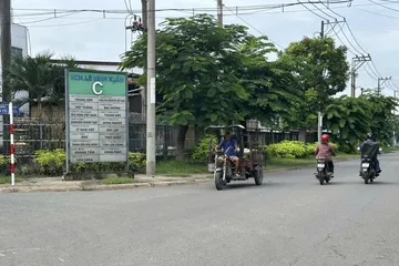 Môi trường trong KCN - TTCN Lê Minh Xuân đã được cải thiện rất nhiều sau đợt thanh tra quy mô lớn. ẢNH: THANH HIỀN