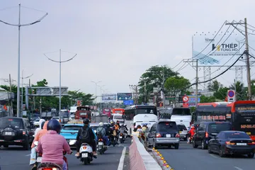 TPHCM kiến nghị tiếp nhận quản lý đoạn tuyến quốc lộ 1 từ nút giao Tân Vạn đến cầu Đồng Nai. Ảnh: QUỐC HÙNG