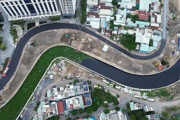 Người dân hân hoan đón tuyến đường mới ven rạch Xuyên Tâm