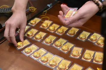 Vàng SJC vượt 181 triệu đồng mỗi lượng