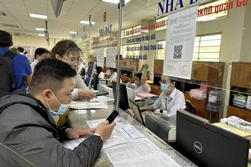 TPHCM: Thị trường BĐS 'hạ nhiệt', cắt lỗ cũng khó