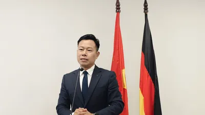 GS-TS Lê Quân, Thứ trưởng Bộ GD-ĐT kiêm Chủ tịch Hội đồng trường Đại học Việt Đức phát biểu