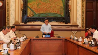 Phó Chủ tịch UBND TPHCM Nguyễn Mạnh Cường phát biểu tại buổi làm việc