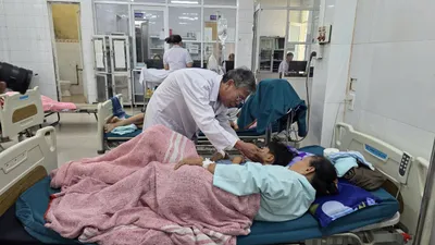 Quảng Trị: 42 người nhập viện nghi ngộ độc sau khi ăn bánh mì