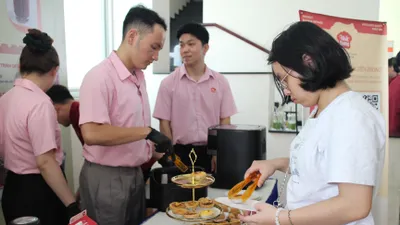 Hơn 500 thí sinh tranh tài tại hội thi làm bánh