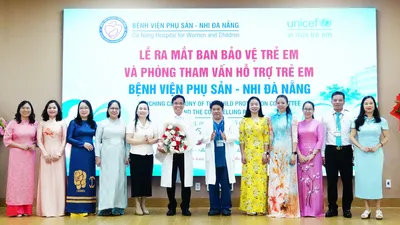 Ra mắt Ban Bảo vệ Trẻ em tại Bệnh viện Phụ sản - Nhi Đà Nẵng. Ảnh: XUÂN QUỲNH