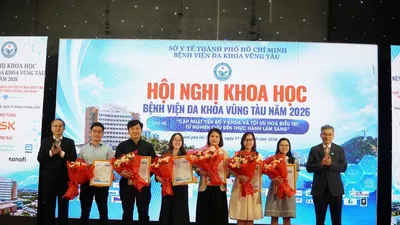 Hội nghị có sự tham gia của đông đảo chuyên gia, nhà khoa học cùng lực lượng y bác sĩ, điều dưỡng đến từ các bệnh viện, trường Đại học y khoa tại TPHCM.