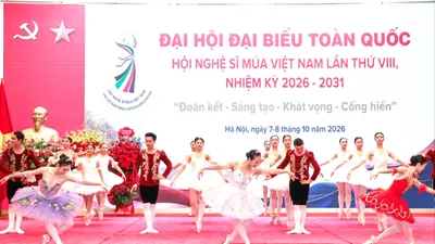 Văn nghệ chào mừng Đại hội đại biểu toàn quốc hội Nghệ sĩ Múa Việt Nam lần thứ VIII. Ảnh QUANG VINH