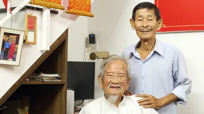 Đi một vòng đời, con lại về bên cha