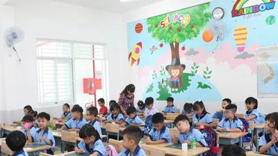 Học sinh Trường Tiểu học Đinh Công Tráng (phường An Lạc, TPHCM) trong một giờ học. Ảnh minh họa