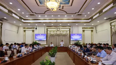 Đoàn khảo sát của Ủy ban Văn hóa và xã hội của Quốc hội làm việc với UBND TPHCM về Đề án "Đưa tiếng Anh thành ngôn ngữ thứ hai trong trường học giai đoạn 2025-2035, tầm nhìn đến năm 2045"