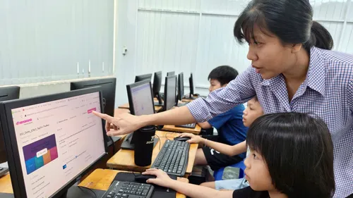 Trường học ra quy tắc ứng xử văn hóa trên không gian mạng