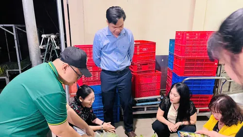 Nhiều trường mời phụ huynh giám sát đột xuất bữa ăn bán trú