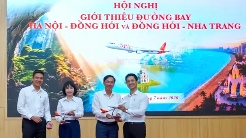 Hội nghị giới thiệu đường bay Đồng Hới – Hà Nội và Đồng Hới – Nha Trang