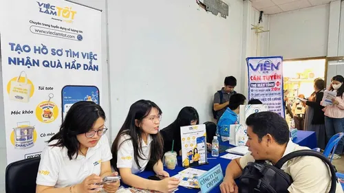 TPHCM: Doanh nghiệp "săn" hơn 11.600 lao động, nhiều vị trí không cần bằng cấp