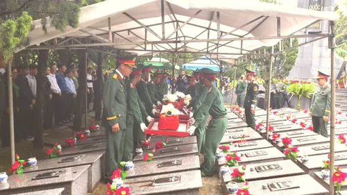 Quảng Ngãi: Truy điệu, an táng 10 hài cốt liệt sĩ 