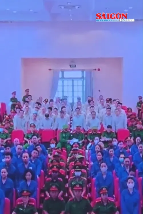 Vụ án VN10: Ca sĩ Chi Dân, người mẫu An Tây bị đề nghị 7-11 năm tù