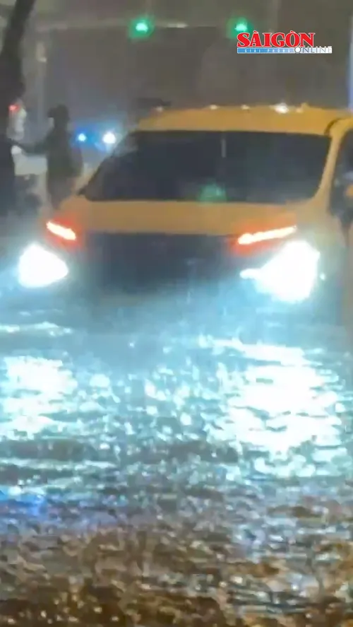 Hôm nay 6-10, Trung bộ và Nam bộ mưa lớn
