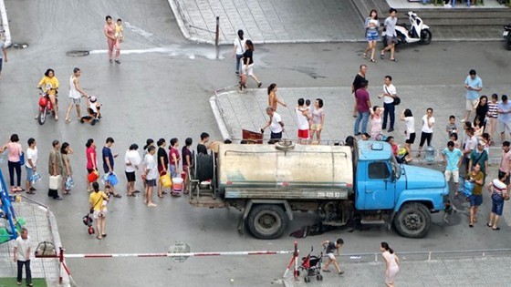 Xử lý hành vi gây ô nhiễm môi trường