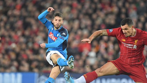 Dries Mertens và Dejan Lovren