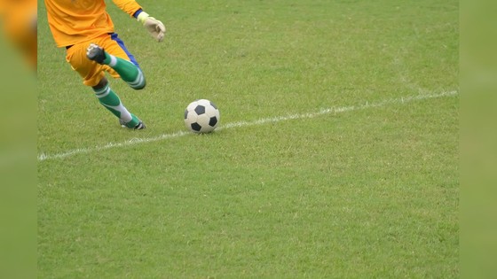 AFC cấm thi đấu suốt đời cầu thủ Lào bán độ