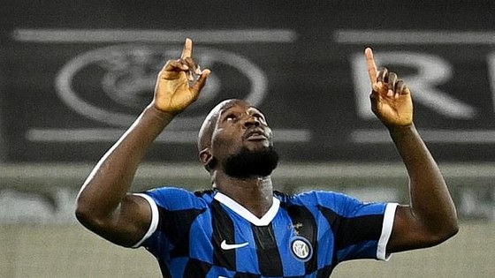Romelu Lukaku gthi những bàn thắng dw9e5p làm các fran Man United tiếc nuối