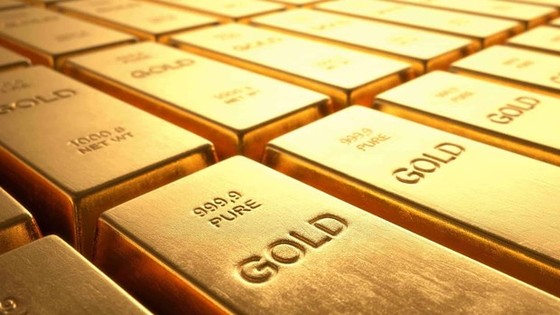 Nhu cầu tăng, giá vàng cao nhất trong vòng 7 năm