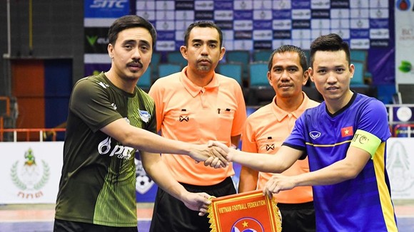 Đội tuyển futsal Việt Nam hoàn tất 2 trận tập huấn tại Thái Lan. Ảnh: Đoàn Nhật