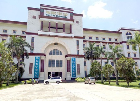 Tan Tao University