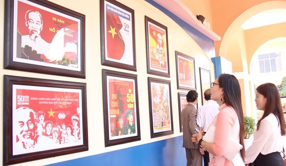 A picture exhibition propagandizes 50 years of implementing the testament of President Ho Chi Minh (1969- 2019)