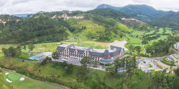 Swiss-Belresort Tuyen Lam Dalat do Swiss-Belhotel International quản lý.
