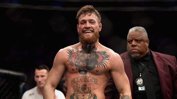 McGregor muốn đấu với Edgar "Trả đòn" vào tháng 12