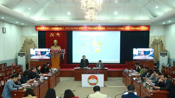 Hội nghị mặt trận ngày 20-2