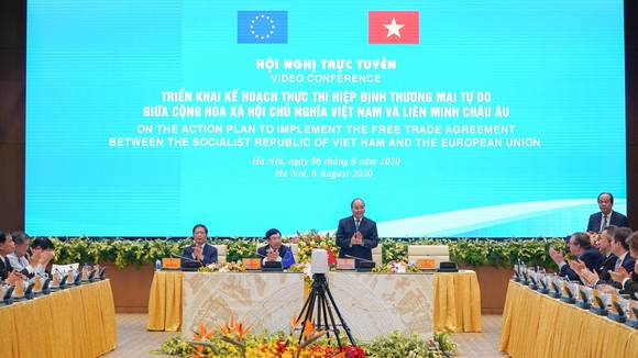 Quang cảnh hội nghị ngày 6-8. Ảnh: QUANG PHÚC