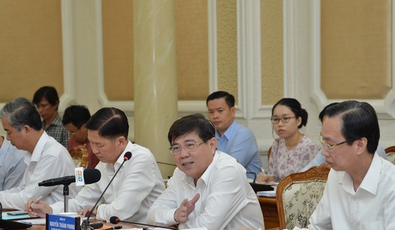 Chairman NGuyen Thanh Phong at the conference (Photo: SGGP)