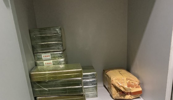 Methamphetamine and heroin are seized in the drug trafficking (Photo: SGGP)